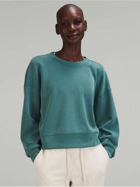 LULULEMON Green Softstreme Perfectly Oversized Cropped Crew Sweatshirt Top Sz 10